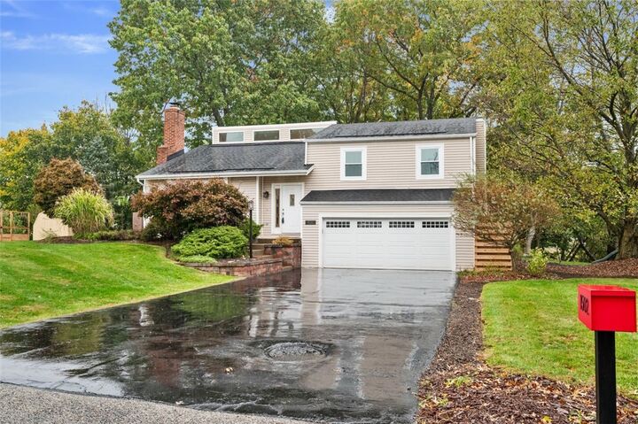 Property Photo: 1502 Kelly Road PA 15116