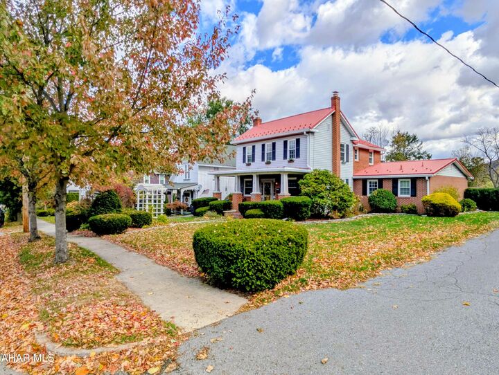 519 S Richard Street  Bedford PA 15522 photo