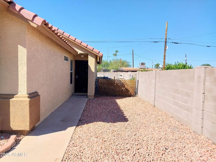 Property Photo:  290 N Fresno Street  AZ 85225 
