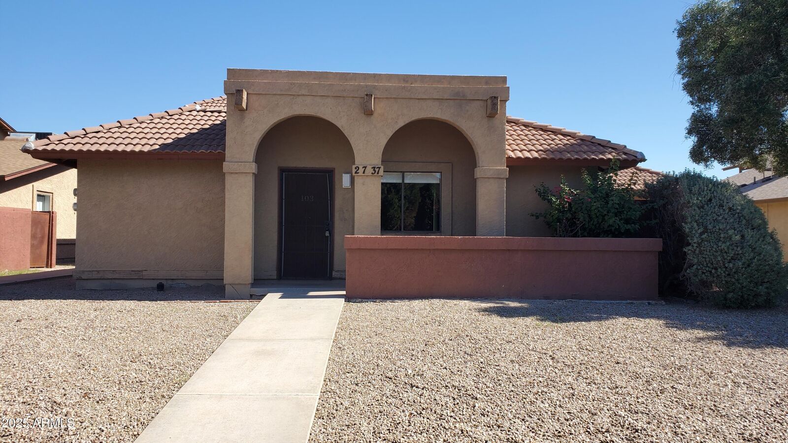 Property Photo:  2737 N Salem -- 201  AZ 85215