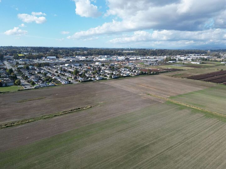 Property Photo: 34901 4 Avenue BC V2S 8C1