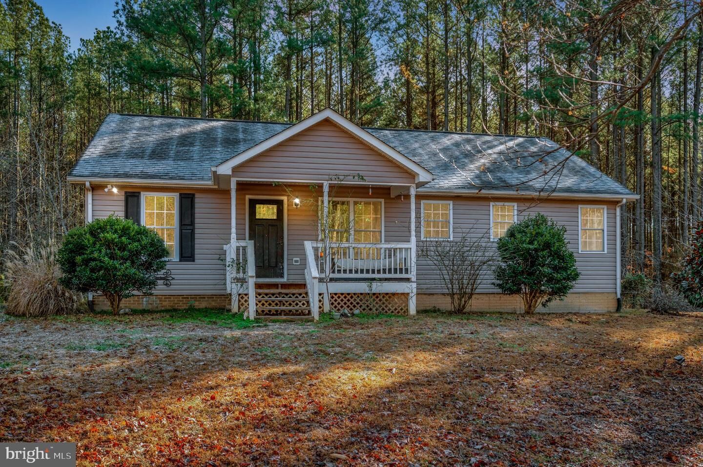 Property Photo: 11532 Taylor Ridge Way VA 22551