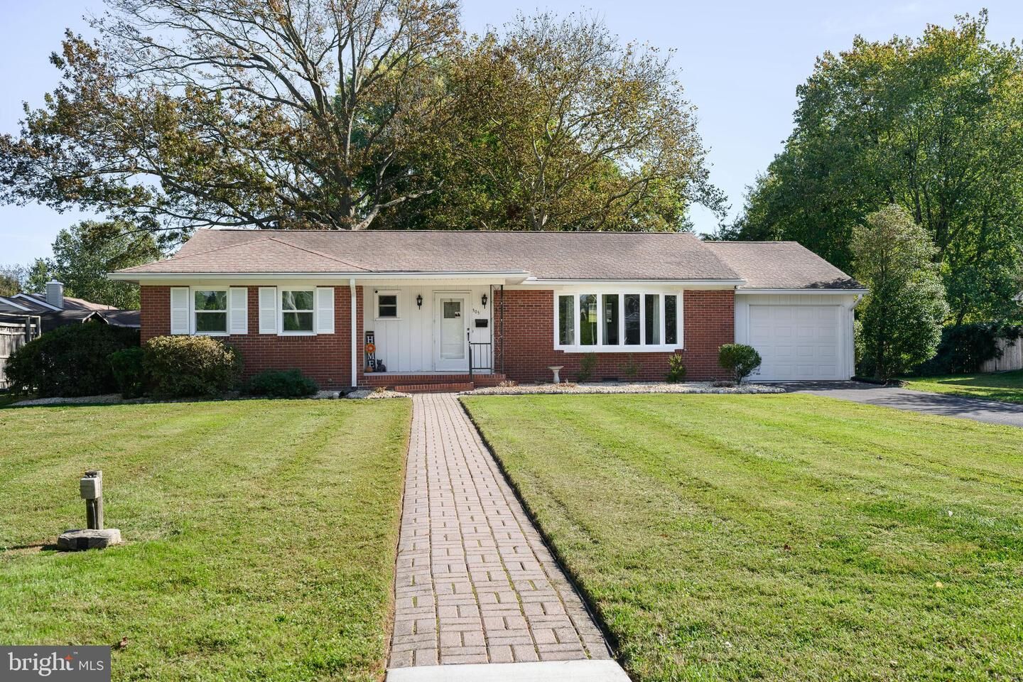 Property Photo:  303 E Campus Avenue  MD 21620