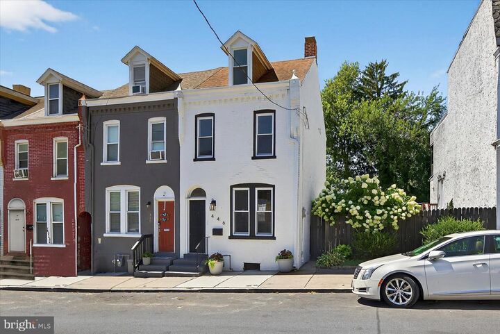 Property Photo:  446 S Plum Street  PA 17602 