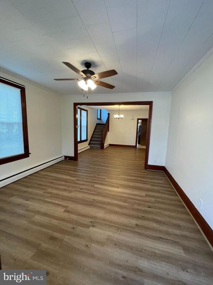 Property Photo:  27 W High Street  PA 17036