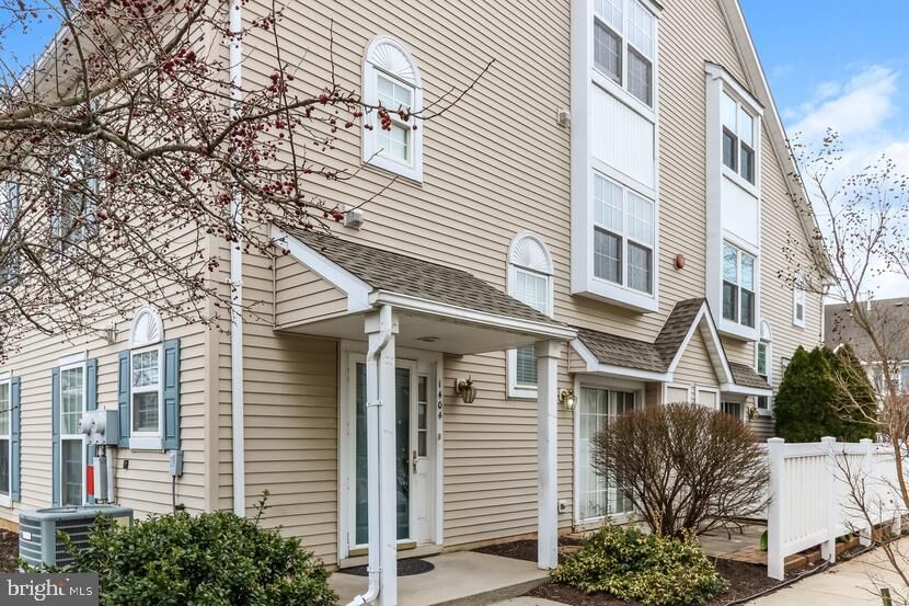 Property Photo:  1404 Wharton Road  NJ 08054