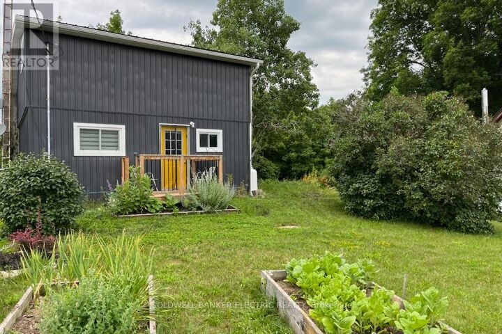 Property Photo: 32 Jackson Road ON K0L 1Y0