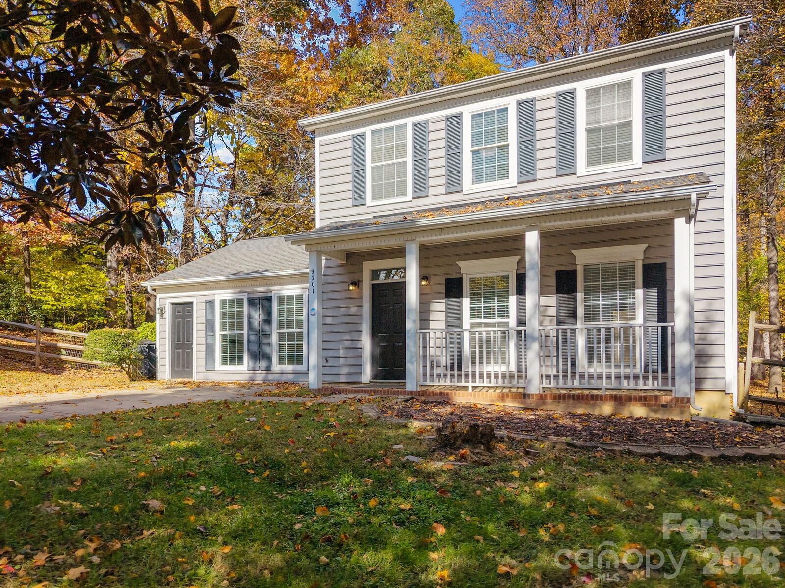Property Photo:  9201 Rotherham Lane  NC 28216 