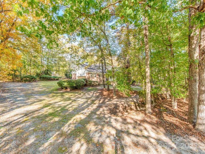 Property Photo:  710 S Hickory Street  SC 29728