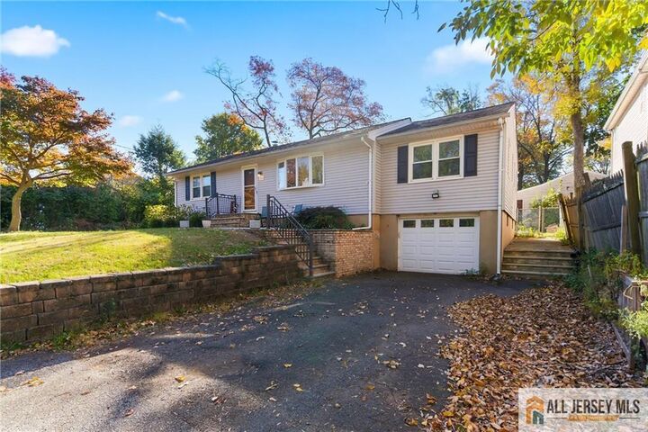 Property Photo:  286 William Street  NJ 08854