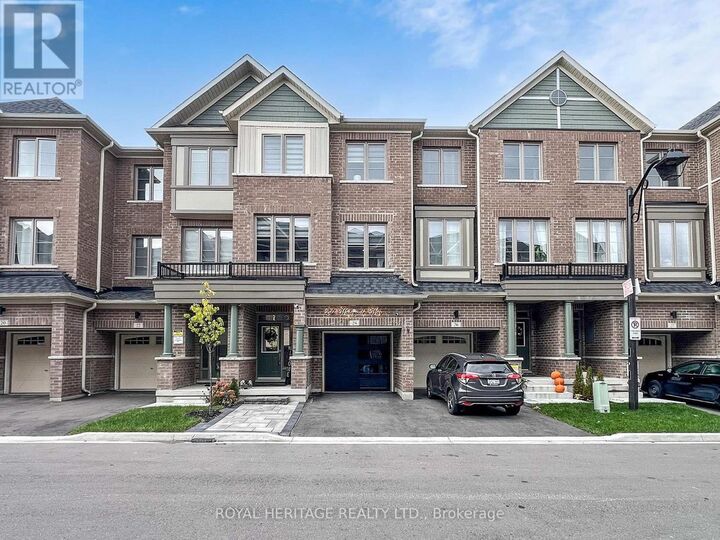 Property Photo:  24 Waterside Way  ON L1N 0N1