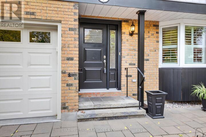 Photo de la propriété:  8 Confederation Private  ON K1V 9W6