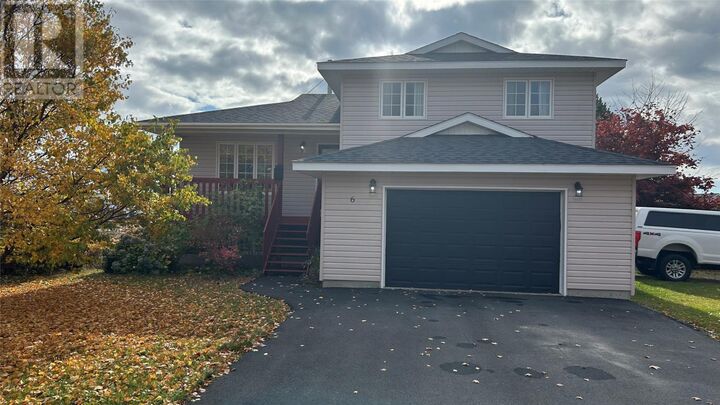 Property Photo:  6 Nina Crescent  NL A2N 3W6 