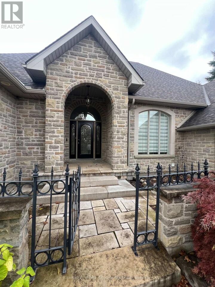 Property Photo:  6 Fox Run Road  ON N1H 6H9 