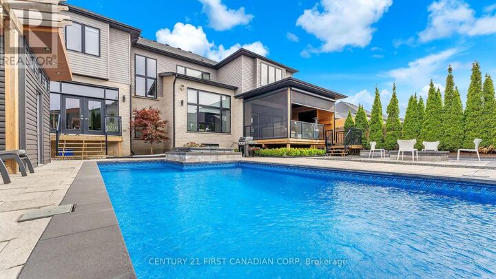 6584 French Avenue  London South (South V) ON N6P 0G5 photo