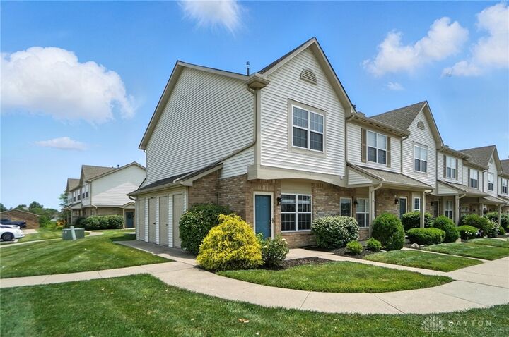 9352 Captiva Bay Drive  Miamisburg OH 45342 photo