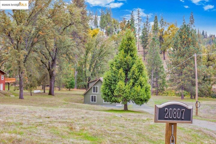 Property Photo:  20807 McKinley Way  CA 95321 