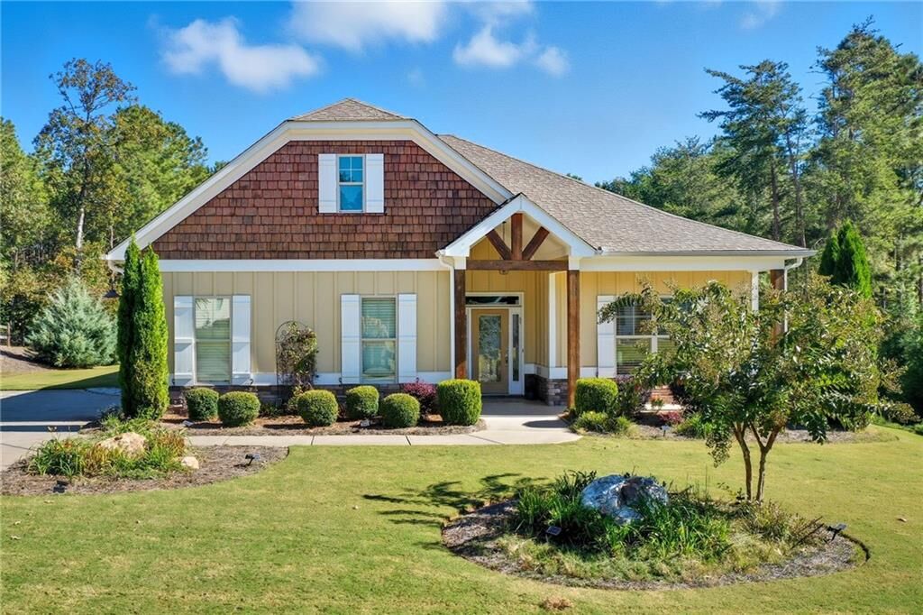 Property Photo:  608 Red Leaf Way  GA 30114