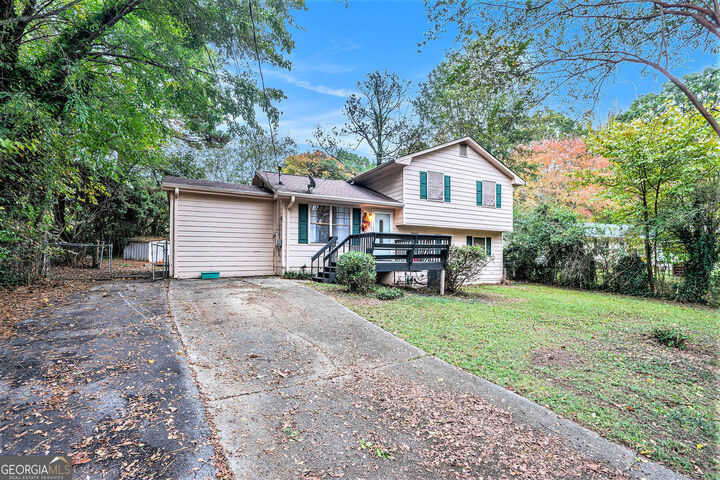 Property Photo:  337 Brandy Court  GA 30046