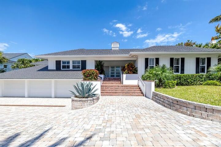 Property Photo:  166 Ocean Way  FL 32963