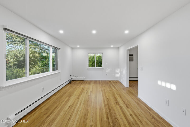 Property Photo: 37 Windy Knolls CT 06831