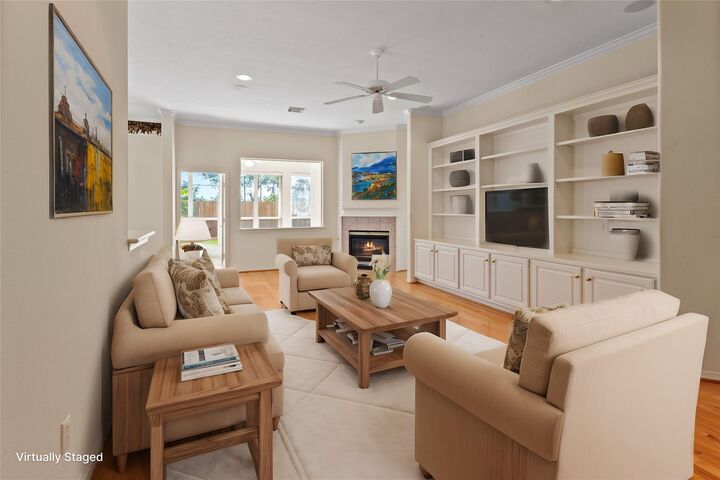 Property Photo:  7903 S Wellington Court  TX 77055