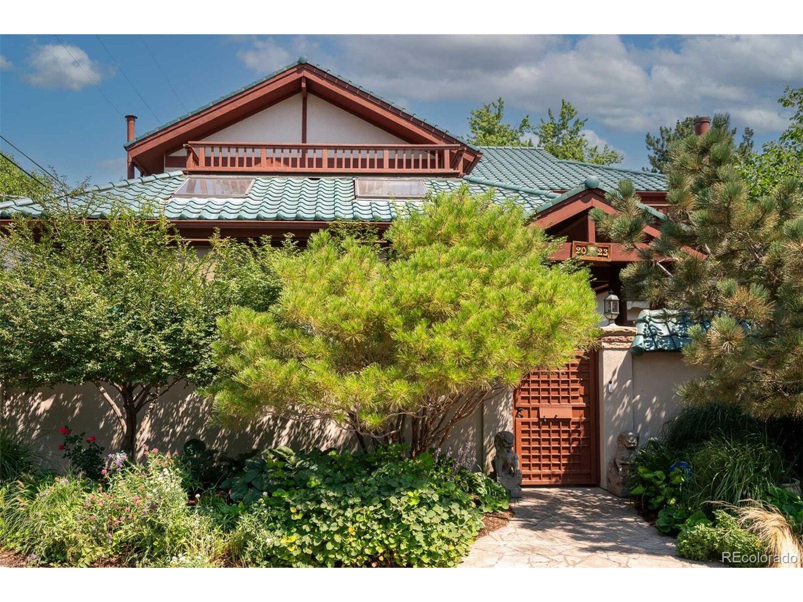 Property Photo: 2023 E 3rd Ave CO 80206