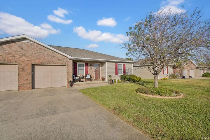525 S 8th Avenue  Haubstadt IN 47639 photo