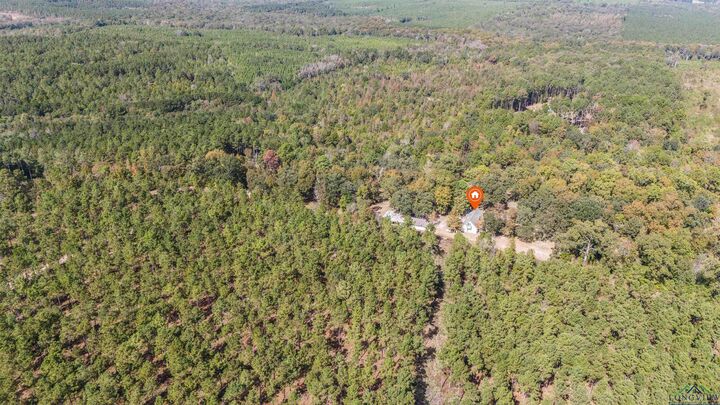 Property Photo: 1422 Sand Country Road TX 75657