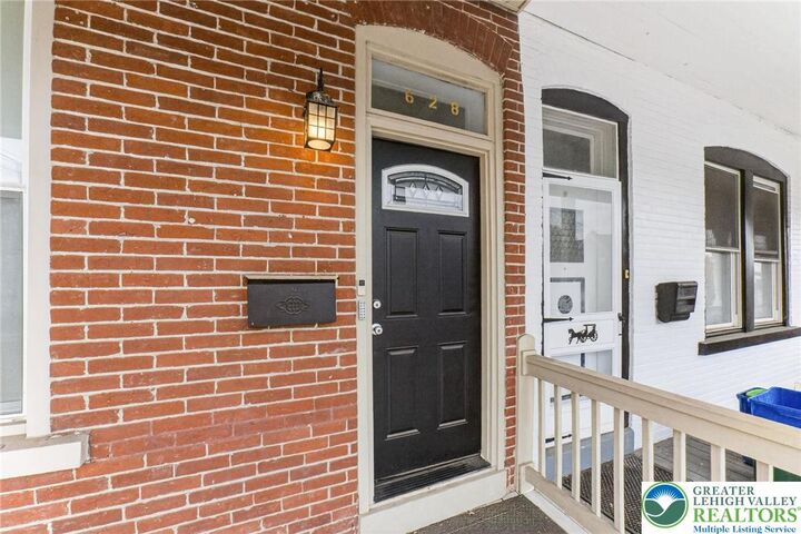 Property Photo:  628 Cherokee Street  PA 18015