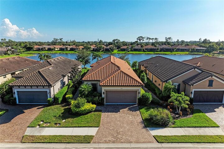 Property Photo:  5529 Cantucci Street  FL 34275