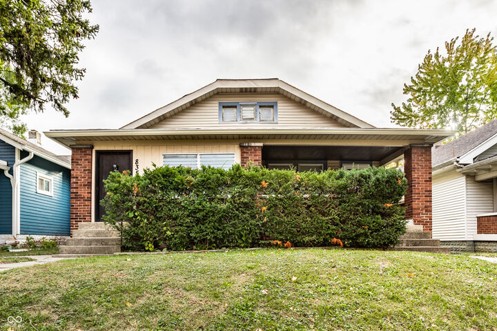 833-835 N Riley Avenue  Indianapolis IN 46201 photo