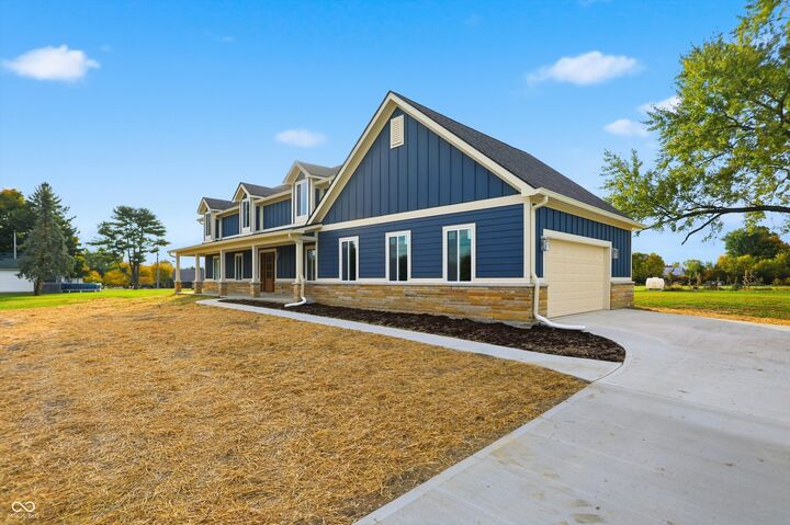 Property Photo:  731 W 600 N  IN 46184 