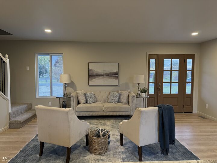 Property Photo: 731 W 600 N IN 46184