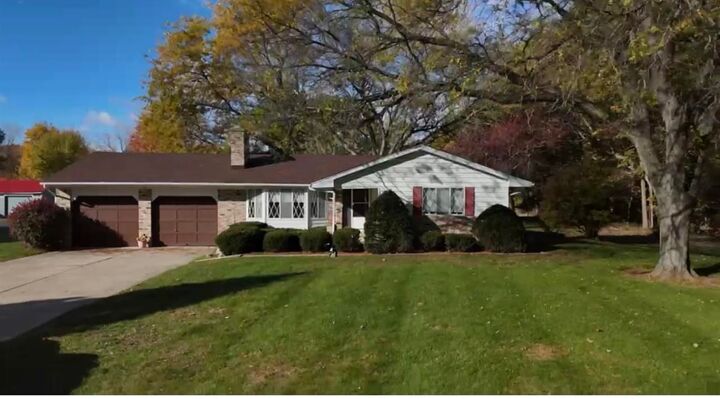 Property Photo:  10520 Rathbun Way  MI 48415
