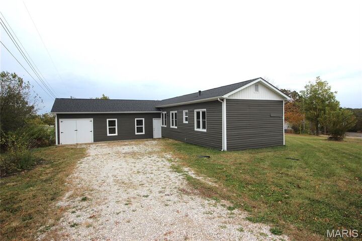 Property Photo:  203 Branch Street  MO 63628