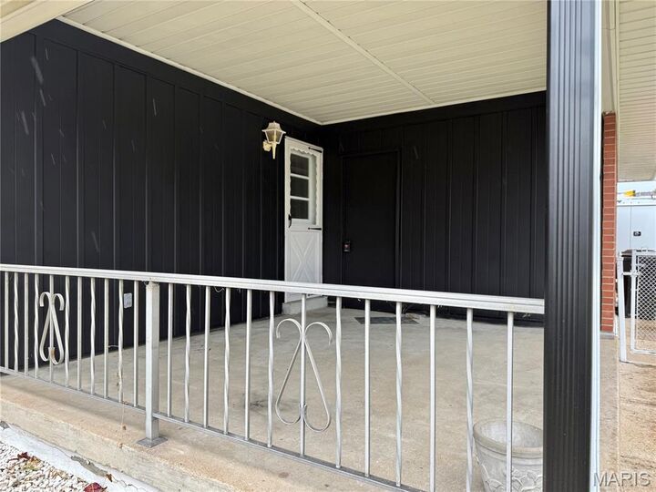 Property Photo:  6126 Savio Drive  MO 63123