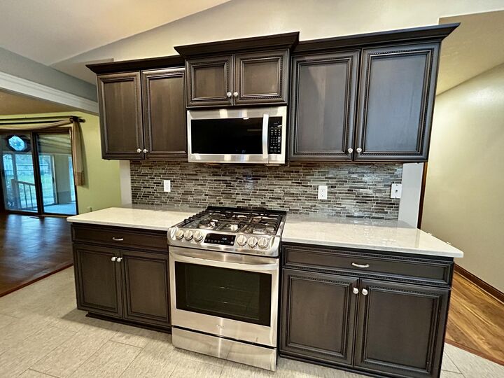 Property Photo:  7850 Scenic View Dr  WI 53185