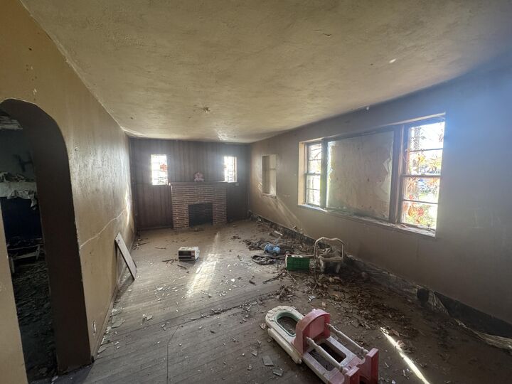 Property Photo:  2039 S Green Bay Rd  WI 53406