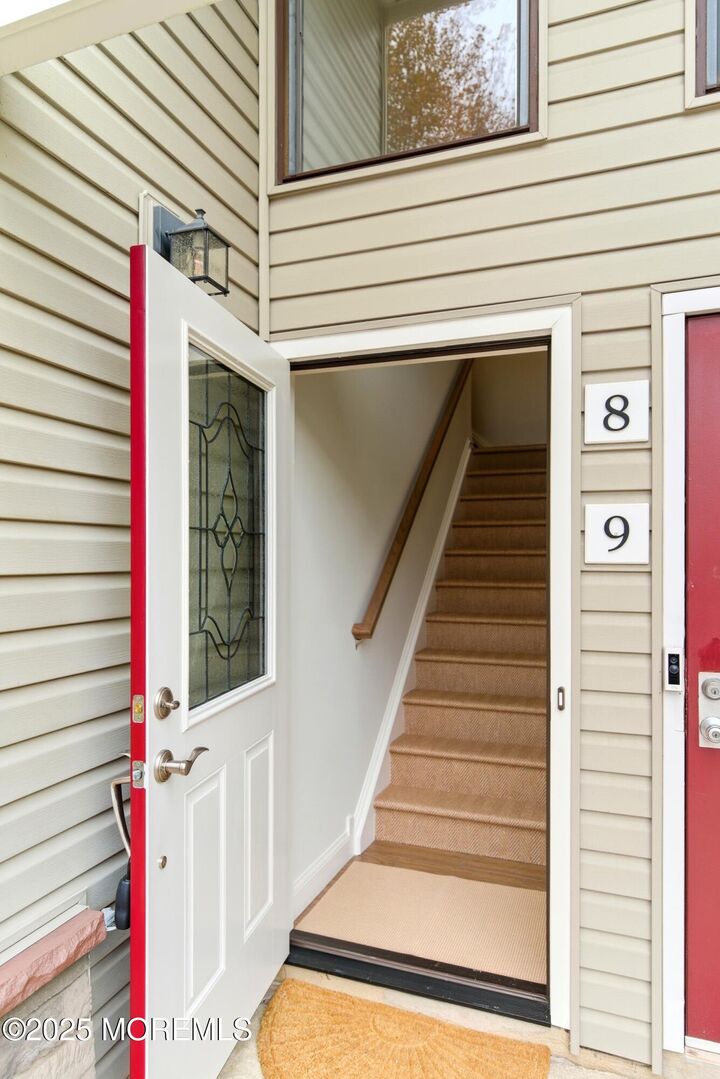 Property Photo:  8 Ann Court  NJ 07724