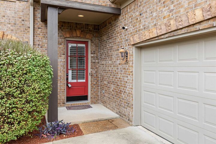 Property Photo:  12090 Brooks Village Dr  TN 38002