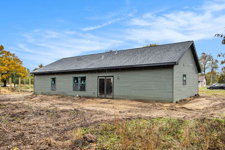 Property Photo:  35921 Riverview Drive  MI 49079 