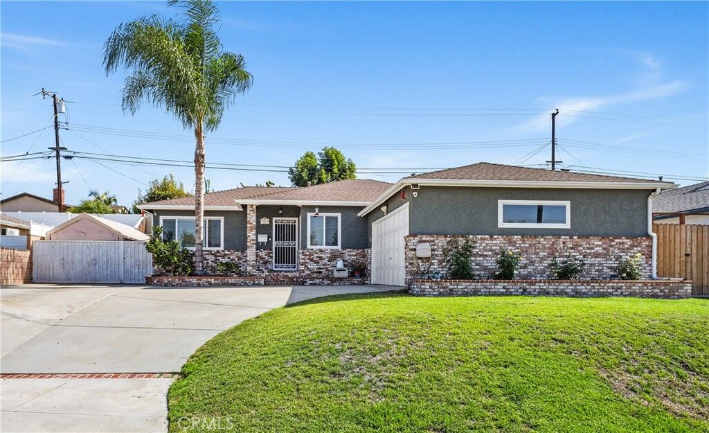 Property Photo:  12212 Hillwood  CA 90604 