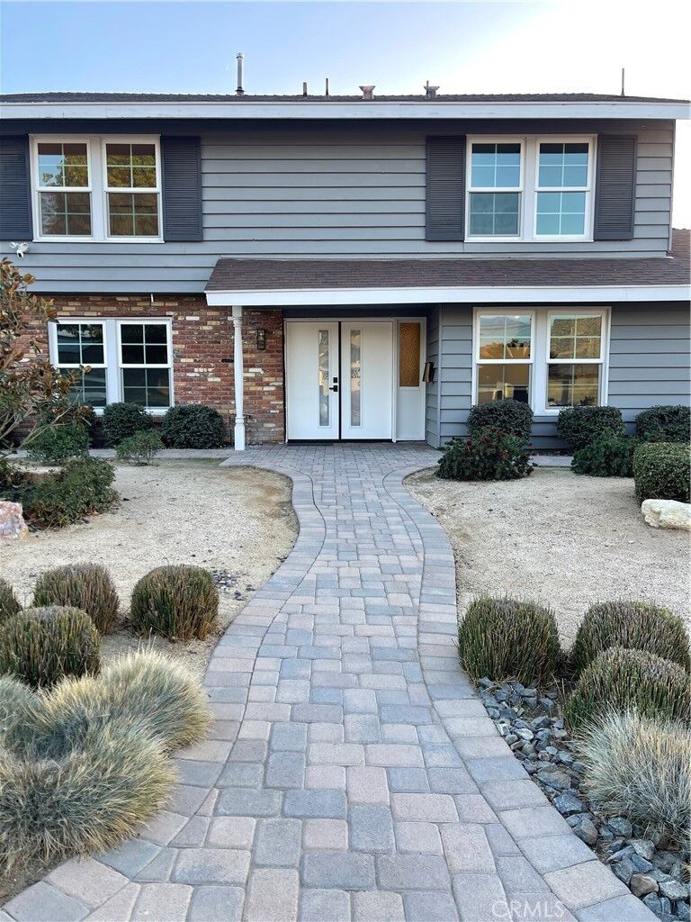 Property Photo:  1410 Pleasantview Dr  CA 92374