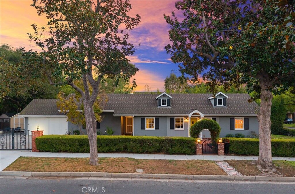 Property Photo:  380 Alpine  CA 91106