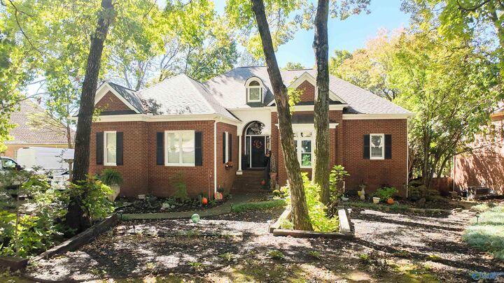 2105 Greenslope Trail NE  Huntsville AL 35811 photo