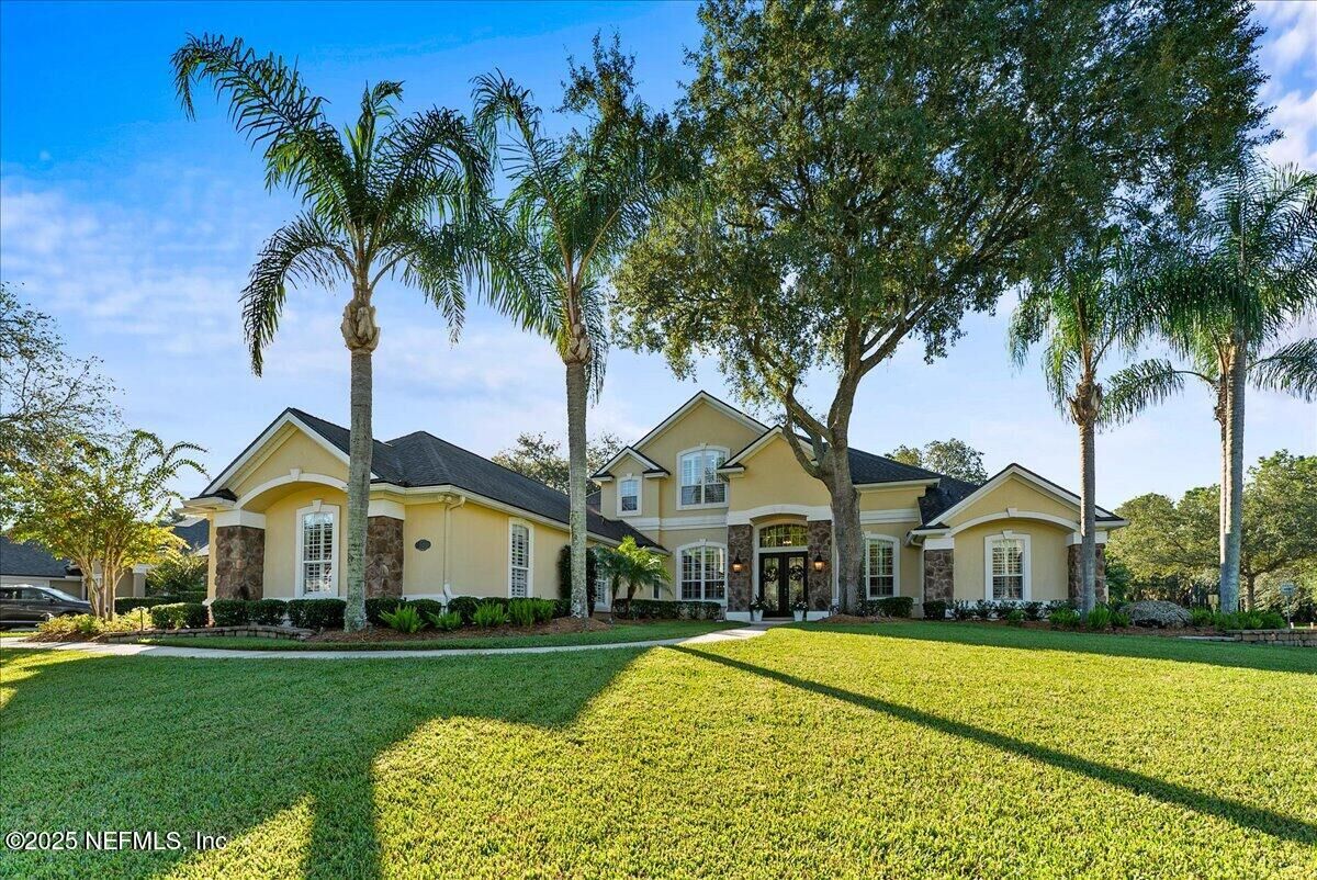 Property Photo: 501 Bronze Branch Court FL 32259