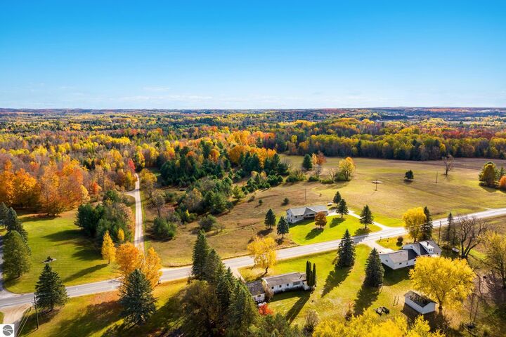 Property Photo: 20756 200th Avenue MI 49688