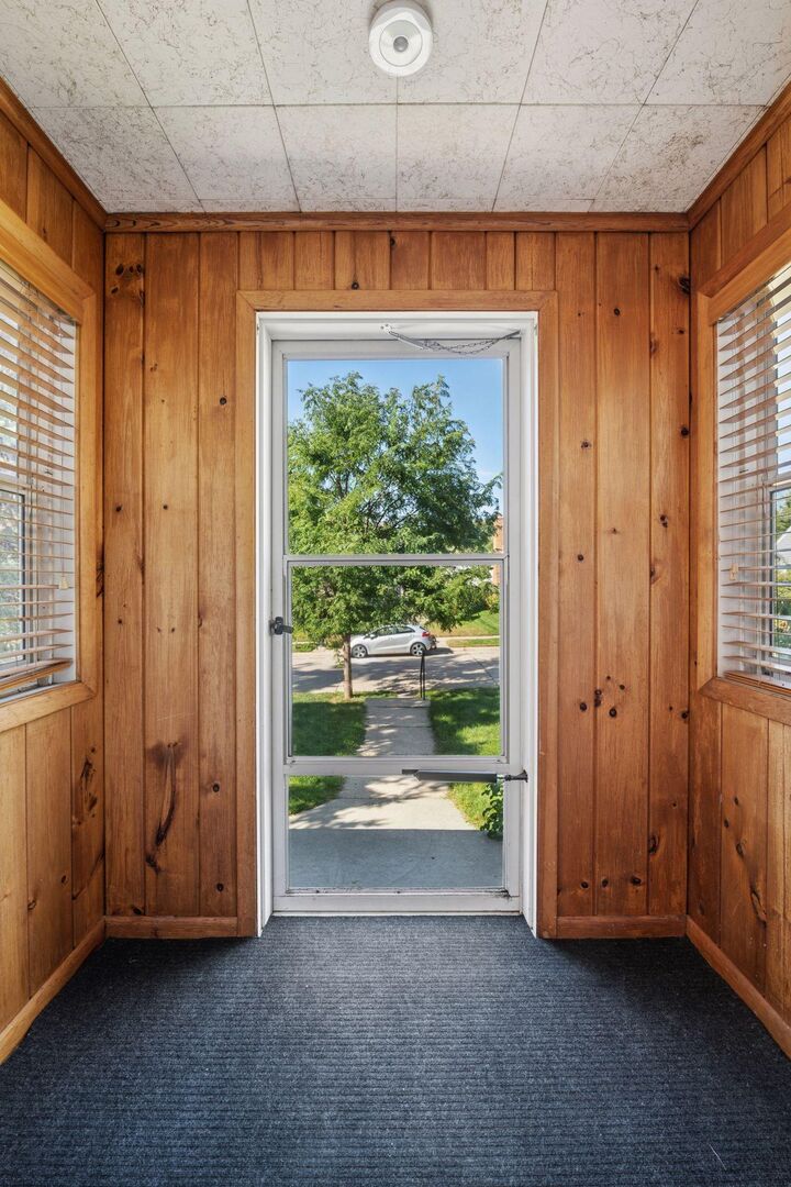 Property Photo:  5229 29th Avenue S  MN 55417