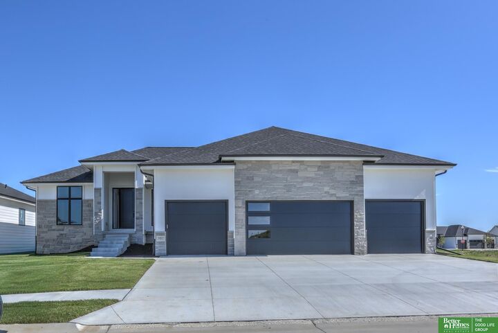 5807 N 197th Street  Elkhorn NE 68022 photo